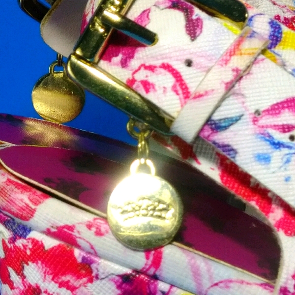 Juicy couture wedges - Picture 14 of 16